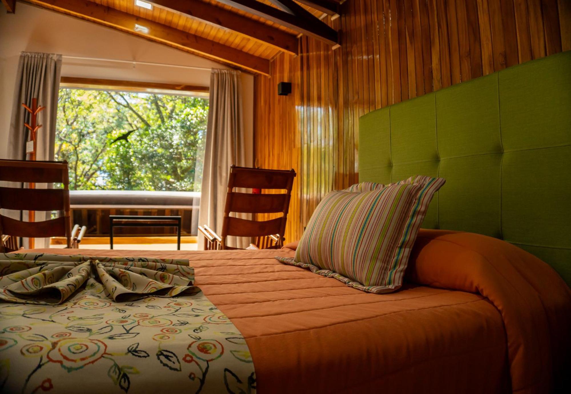 Los Pinos Cabins & Reserve Monteverde Kültér fotó